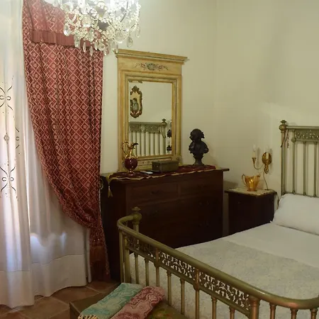 Lemon Garden Bed & Breakfast