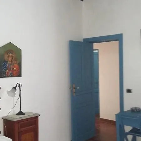 Lemon Garden شاكا