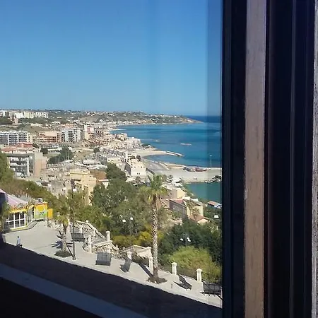 فندق مبيت وإفطار Lemon Garden