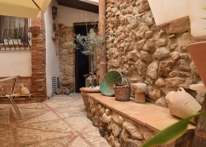 Lemon Garden فندق مبيت وإفطار